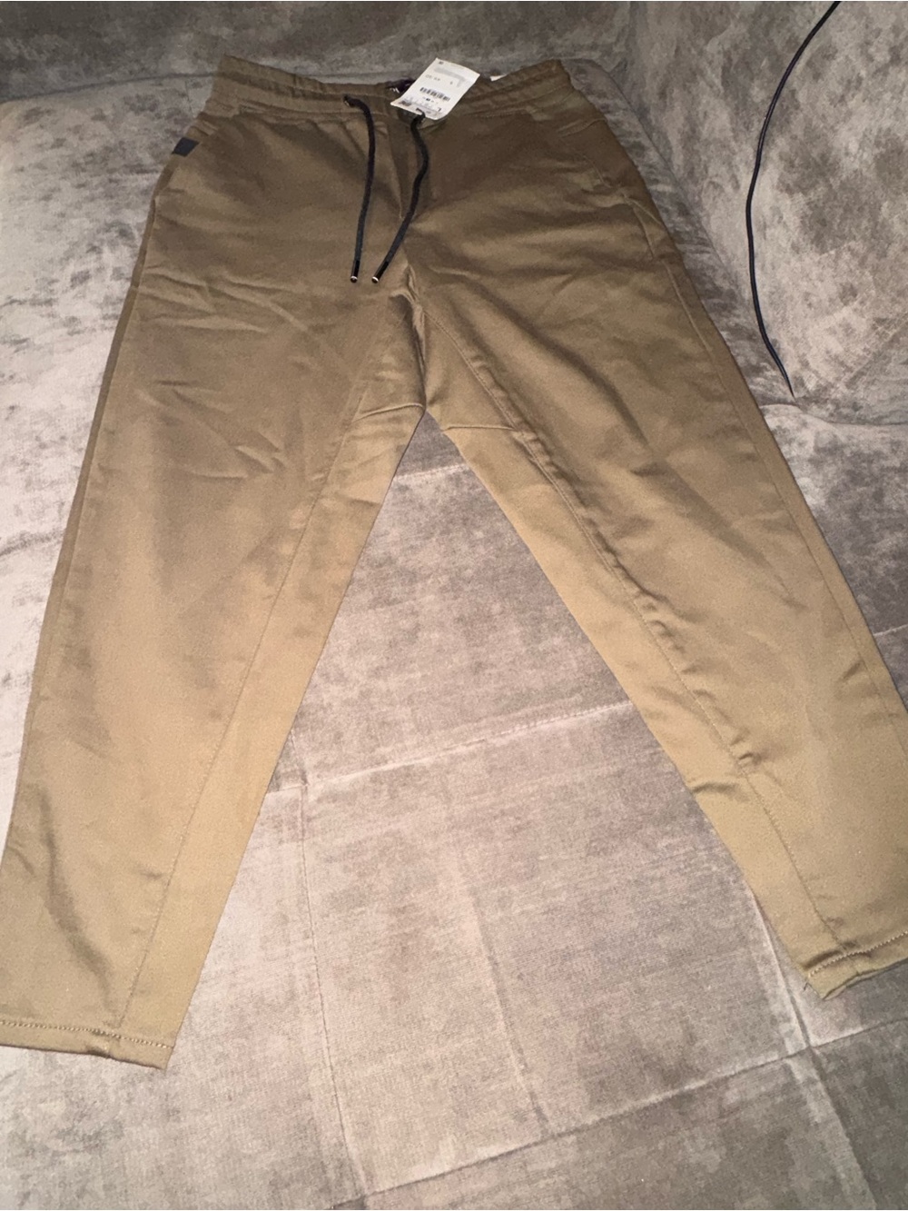 Zara Men's Drawstring Chinos in Khaki